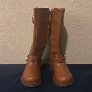 Brown Winter Boots
